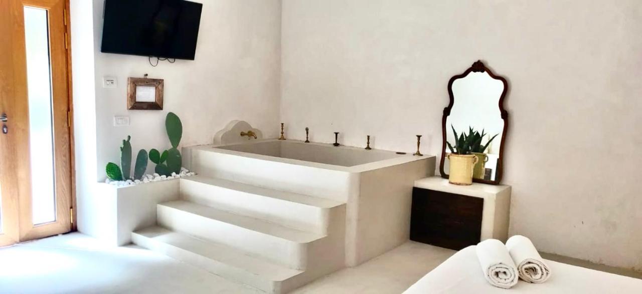 Mareulivi Bed & Breakfast Ostuni Eksteriør bilde